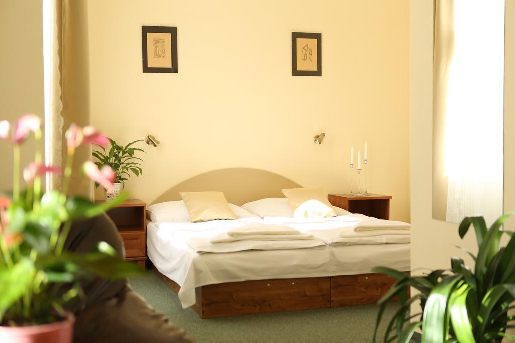 U Semika 3* Prague