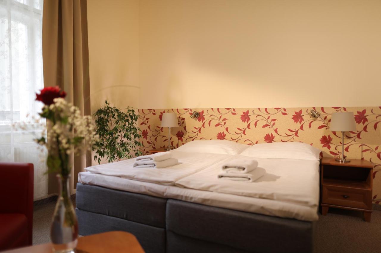 U Semika Hotel 3*
